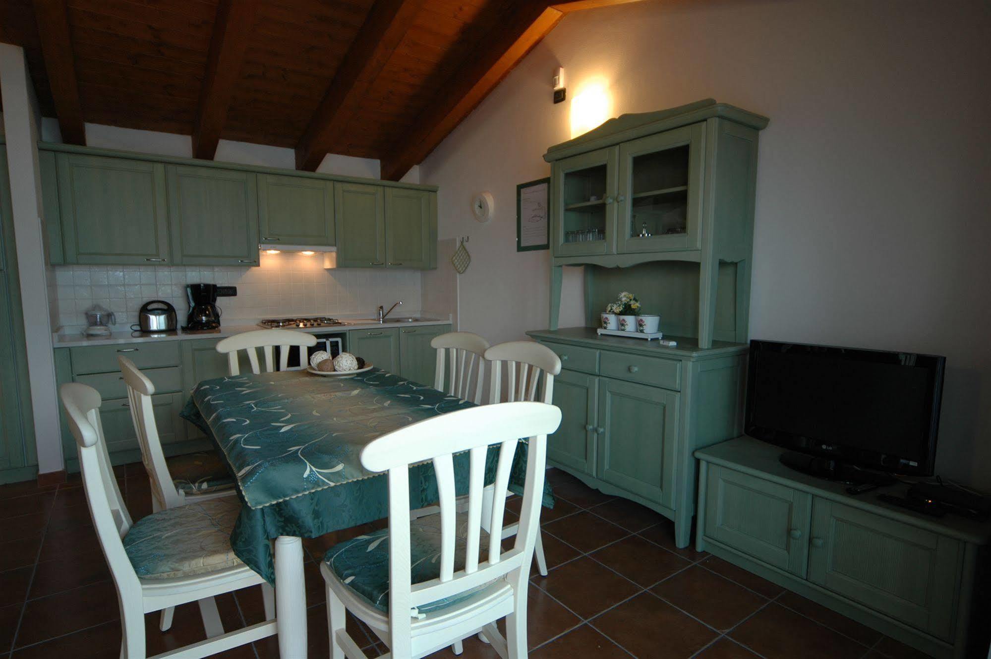 Borgo Del Belanasc Apartment Bellano Bagian luar foto