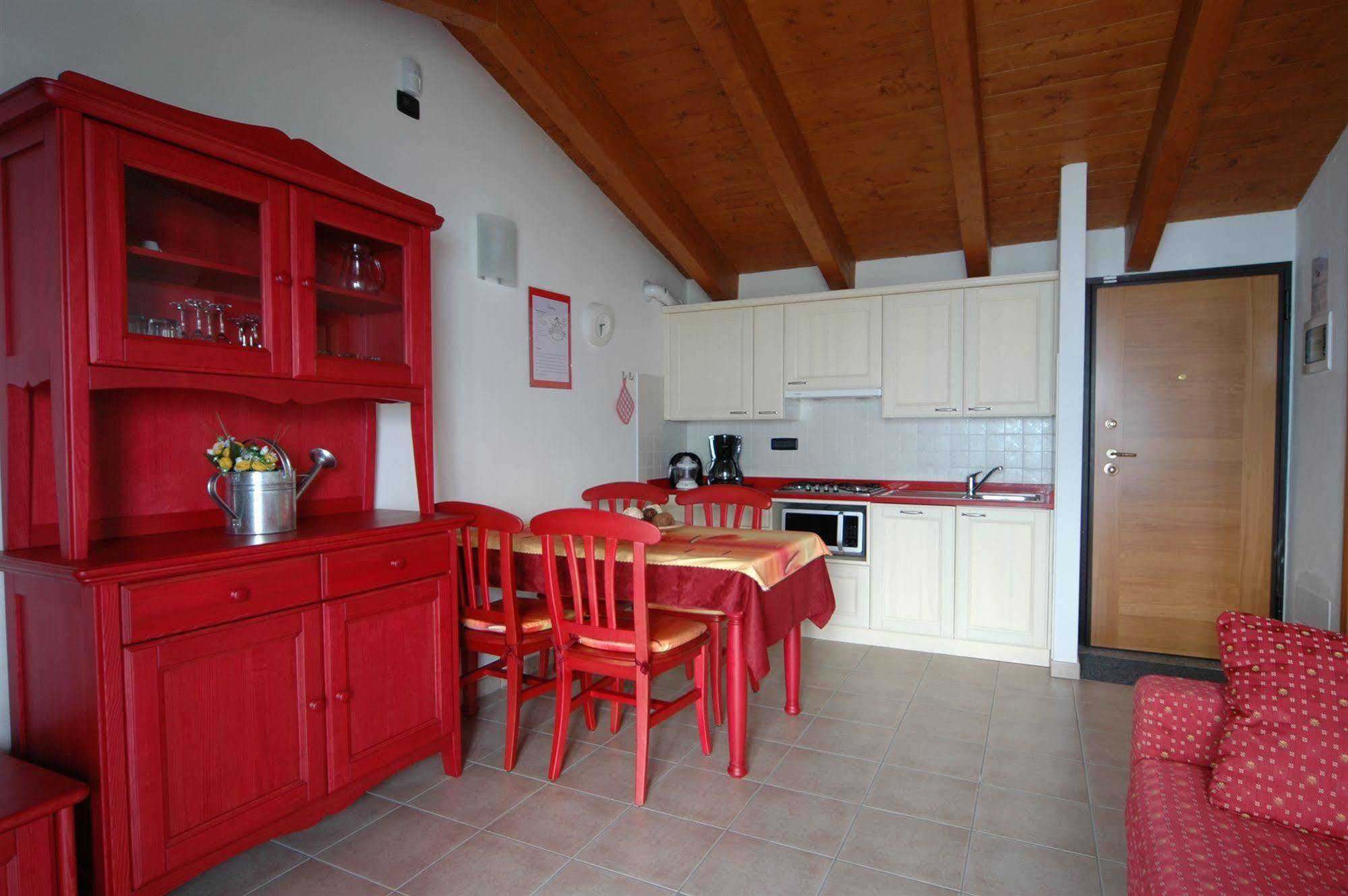Borgo Del Belanasc Apartment Bellano Bagian luar foto