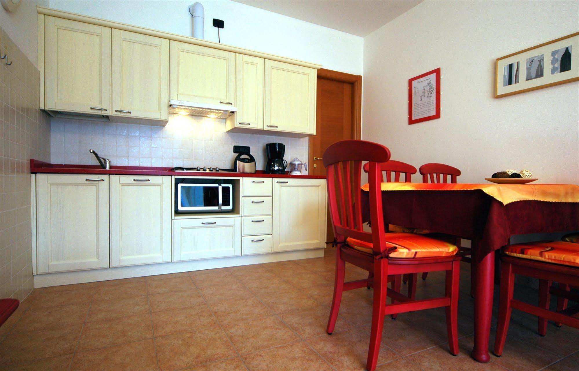 Borgo Del Belanasc Apartment Bellano Bagian luar foto